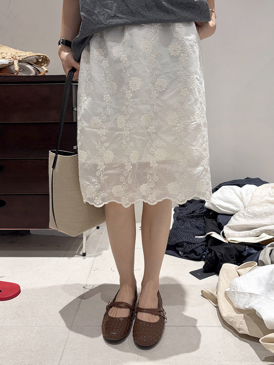 Korean Style plus Size Embroid - Embroidery Skirt recension och pris