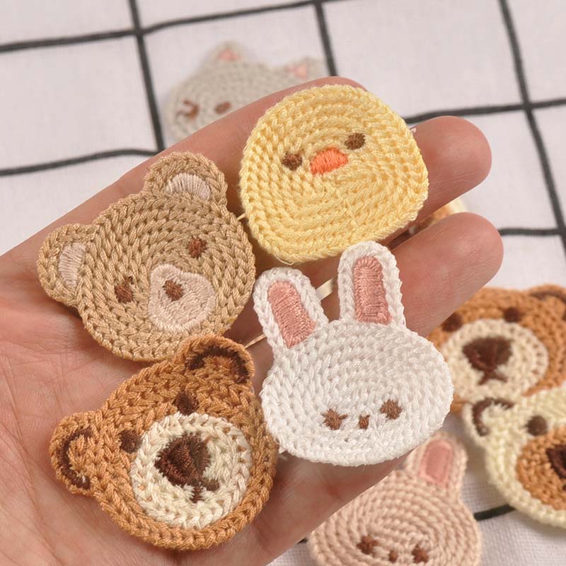 10pcs 3-4.1cm Lovely Bear/Cat/ - Embroidery Letter M recension och pris