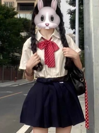 Summer Women's College Style J - Embroidery Uniform recension och pris