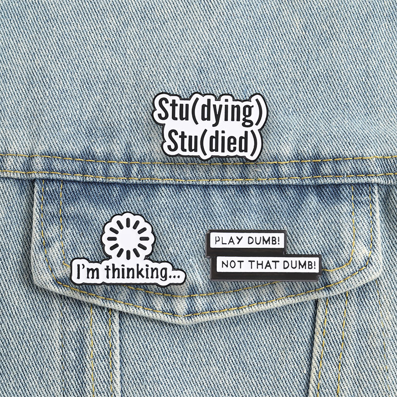 Student Sarcastic Quotes Ename - Embroidery Letter M recension och pris