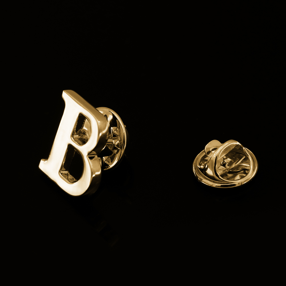 Quality Brass Initial A to Z 2 - Embroidery Letter M recension och pris