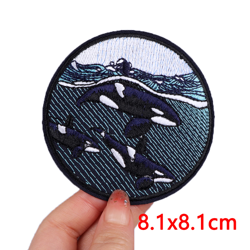 Sun Moon Wave Van Gogh Patches - Embroidery Letter M recension och pris