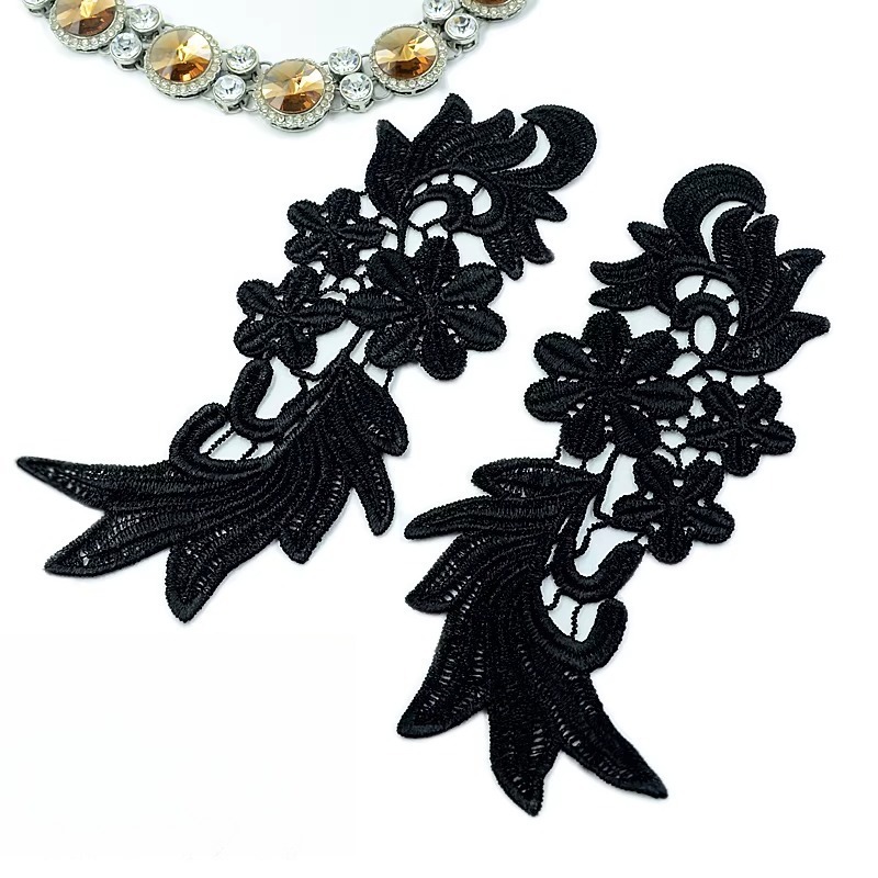1Pairs Classic Black and White - Embroidery White Dress recension och pris