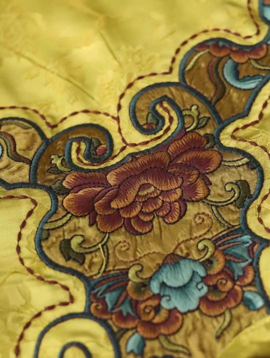 Women's winter short coats Nat - Embroidery Yellow recension och pris