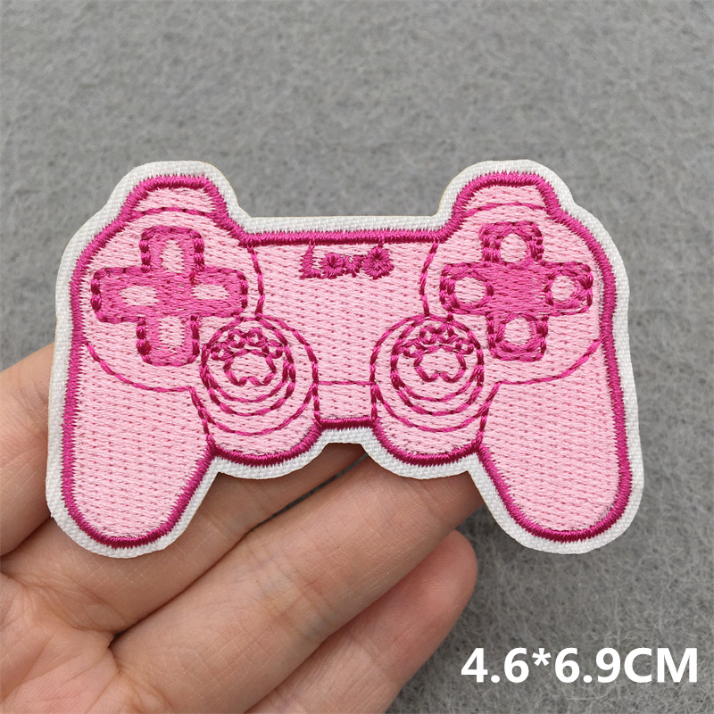 Cartoon Butterfly Cherry Embro - Embroidery Letter M recension och pris