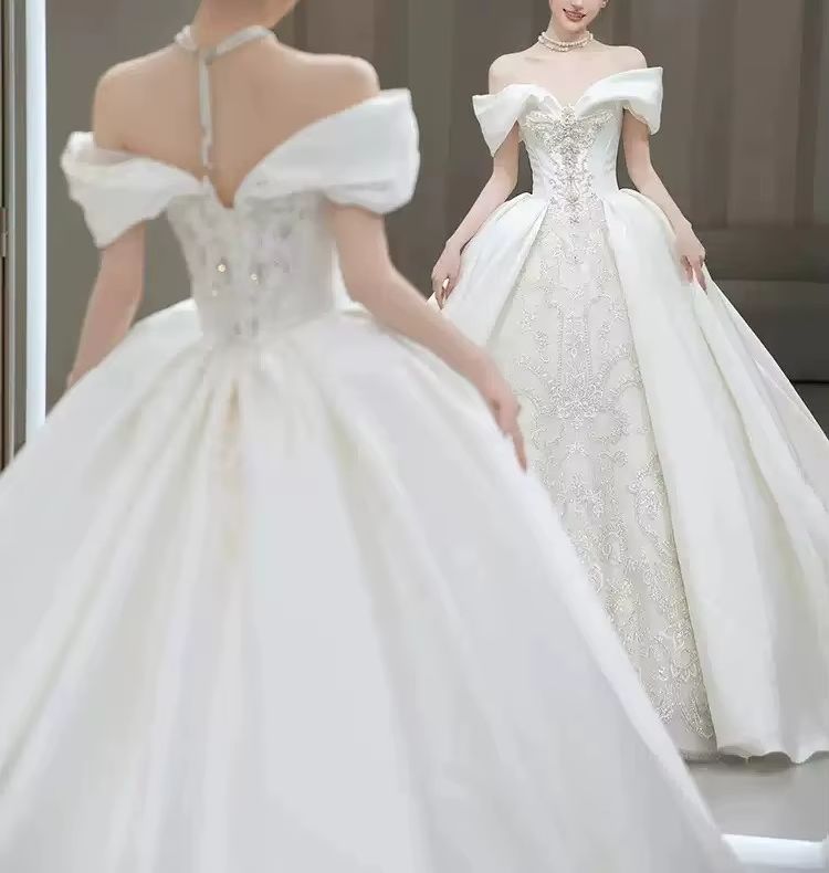 Chic Wedding Dresses Off Shoul - Embroidery Skirt recension och pris